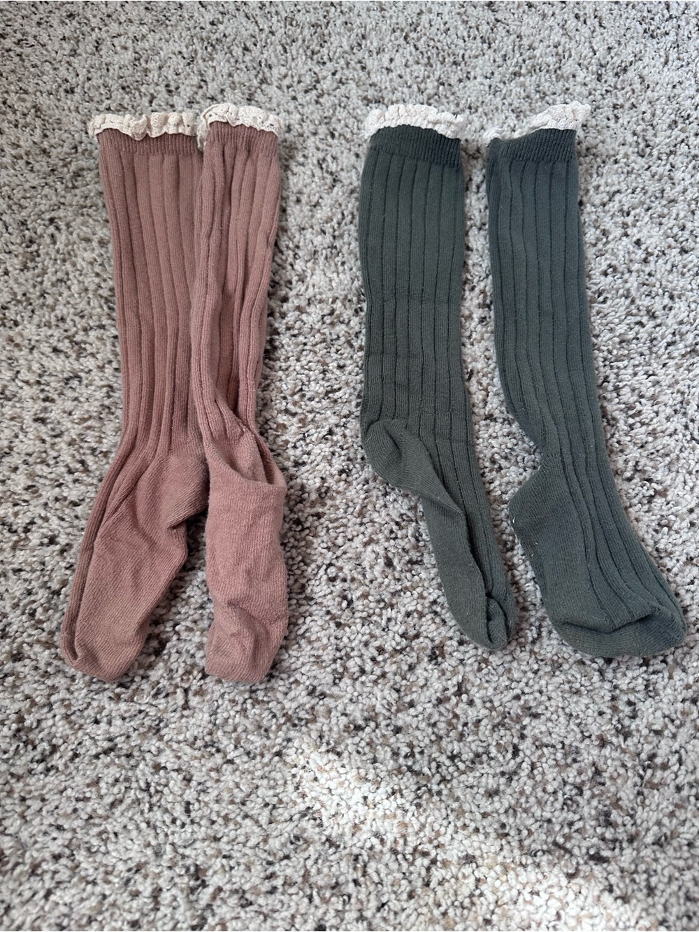 SweetHoney Ribbed Knee-High Leggings with Lace Trim - Mauve Pink/brown and Olive
